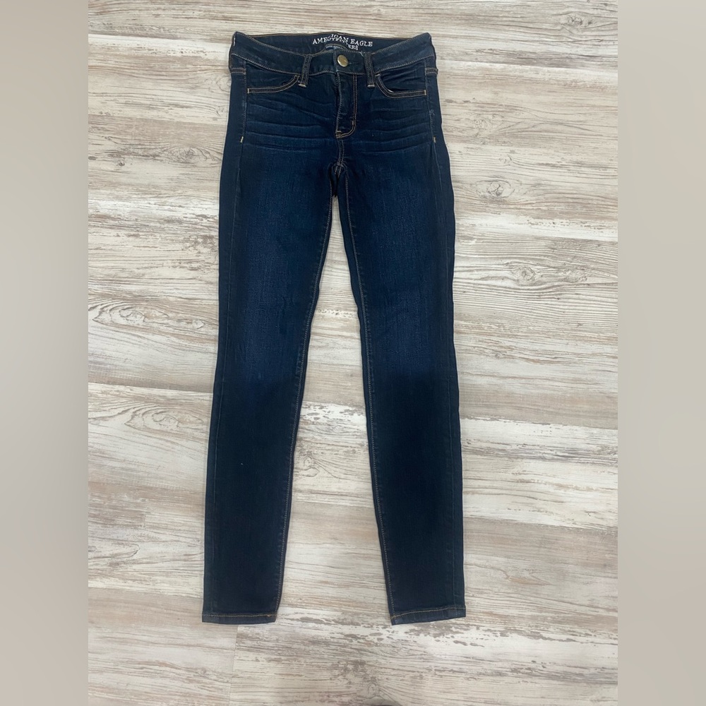 American Eagle Outfitters Super Super Stretch Size 4